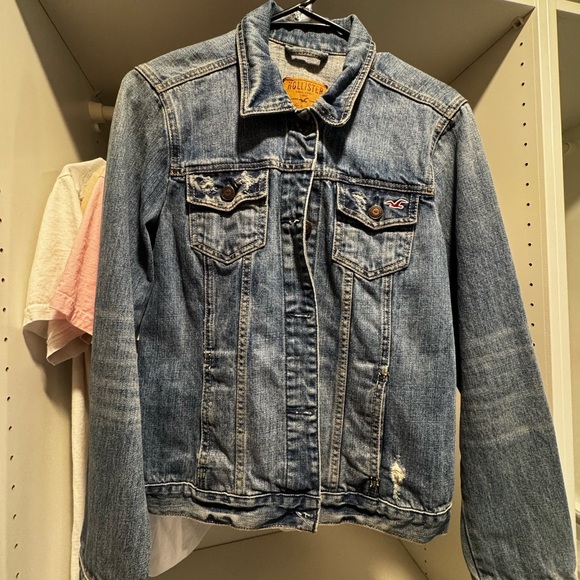 Hollister Jackets & Blazers - Hollister Classic Blue Denim Jacket